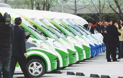 買車必看 國(guó)六排放標(biāo)準(zhǔn)全面實(shí)施，國(guó)五車即將告別上牌？新能源汽車成新寵